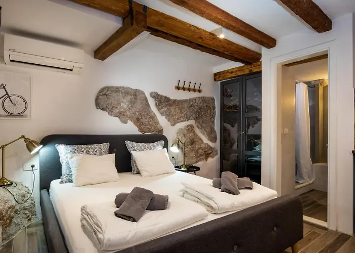 Private Accommodion Linda Studio