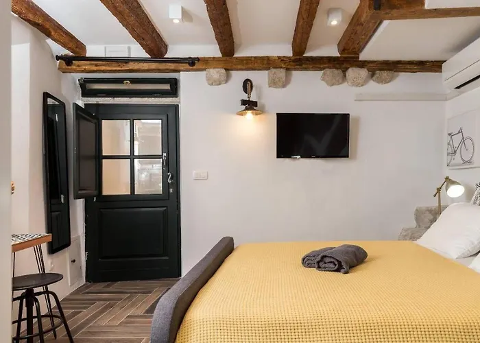Private Accommodion Linda Studio
